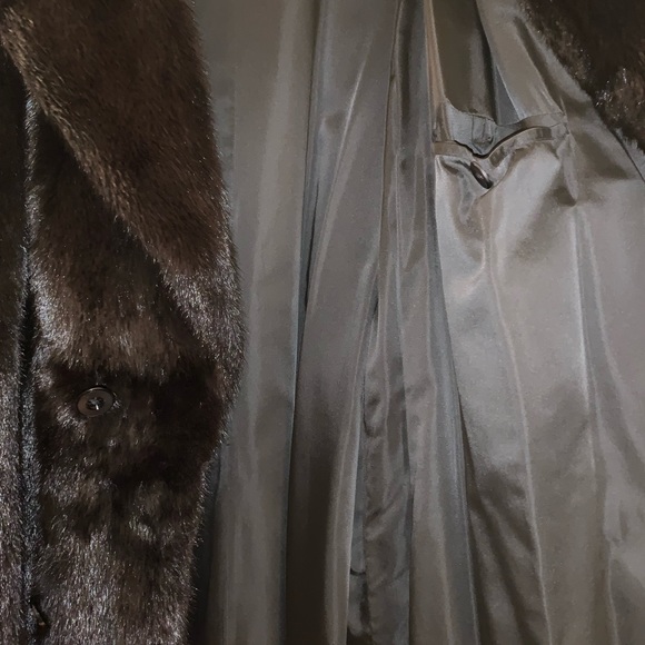 Full pelt, full-length 100% ranch mink coat - Picture 8 of 8